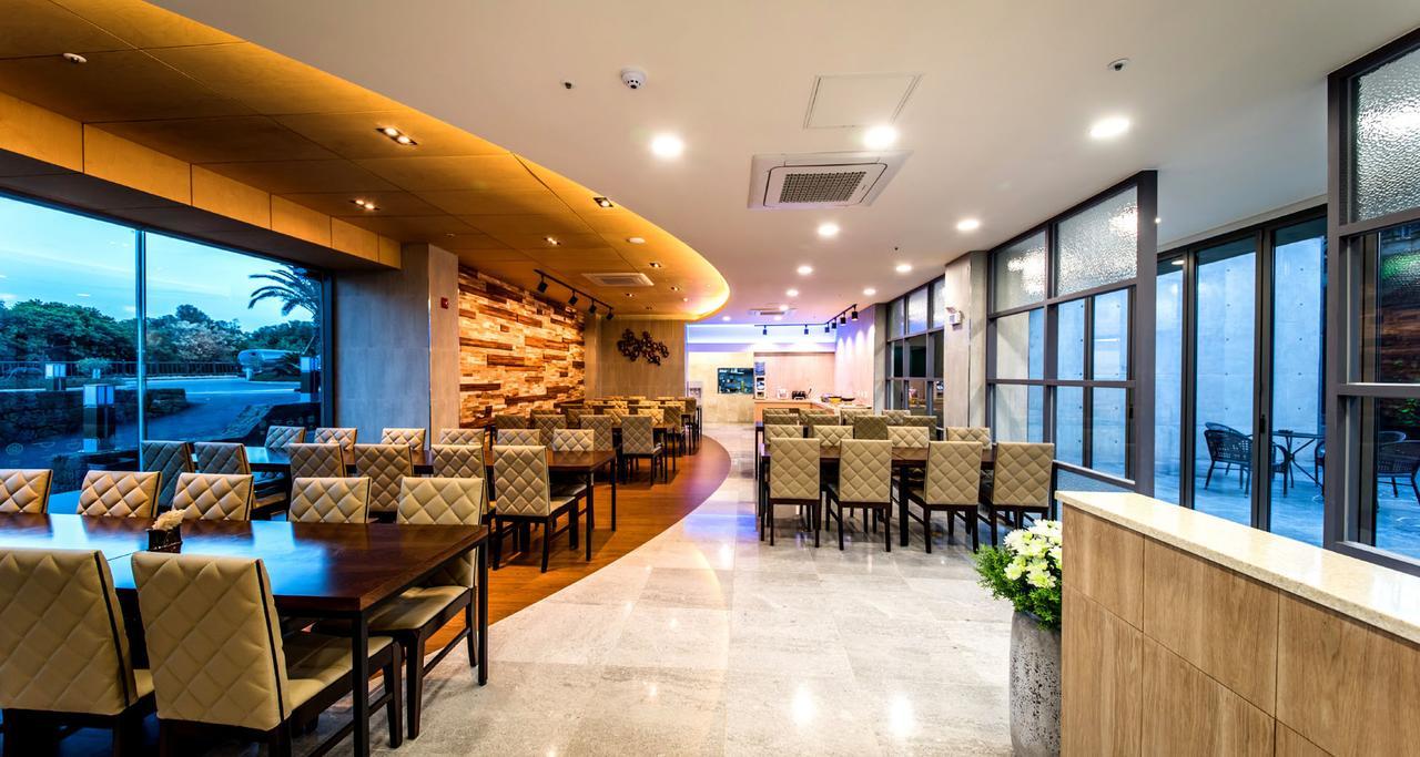 Jeju Poong Gyung Hotel Согвипхо Экстерьер фото